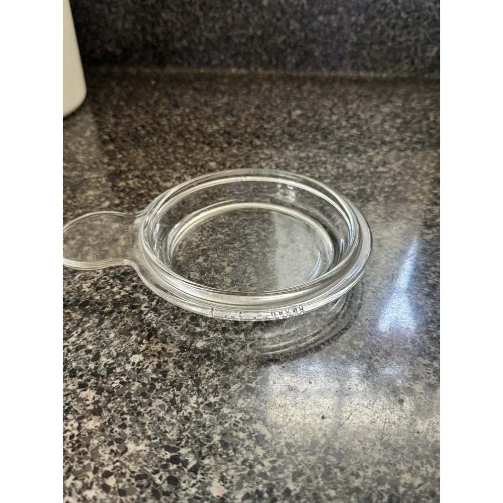 Corning Ware Pyrex P-150-C Grab It Clear Glass Replacement Lid Only